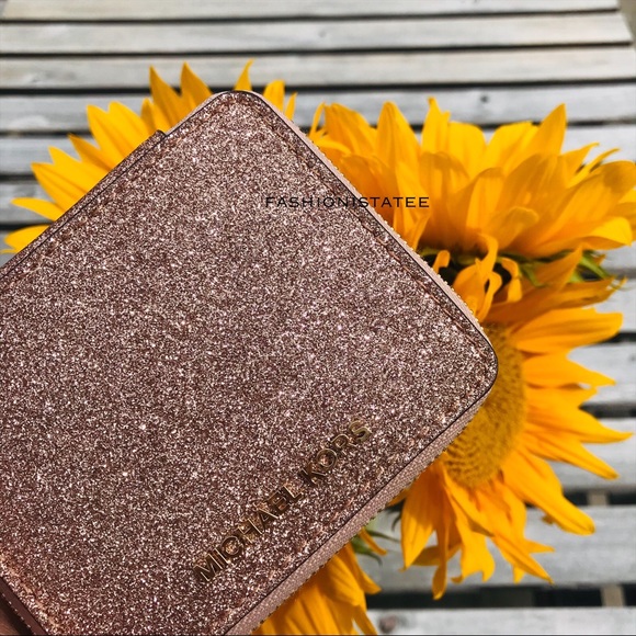 Michael Kors giftables jewelry box Rose gold new - Picture 5 of 8